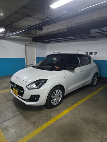 Suzuki Swift 1.2 Hybrid 2wd