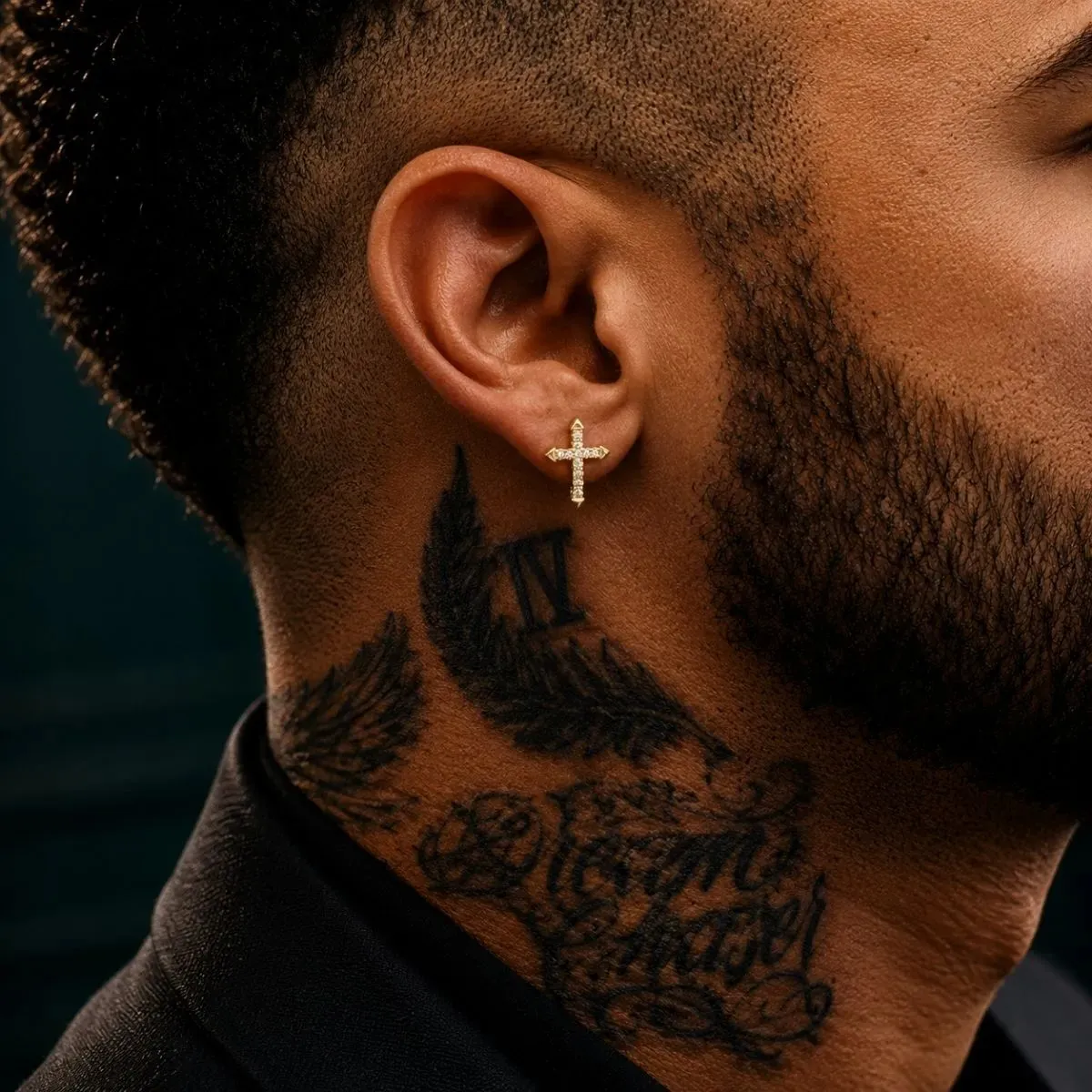 Brinco Cravejado Zirconia Prata Dourado Masculino Unissex — foto 4