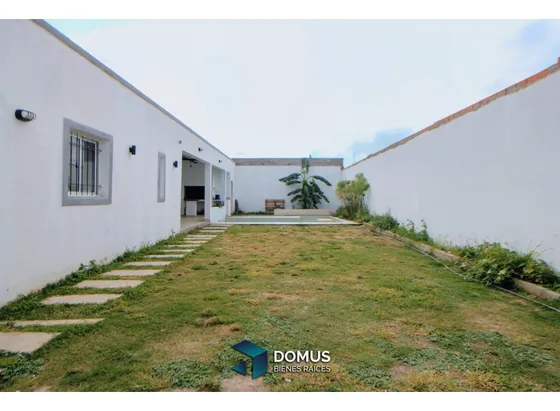 Venta Casa Con Pileta  Zona Sur  La Jorgelina