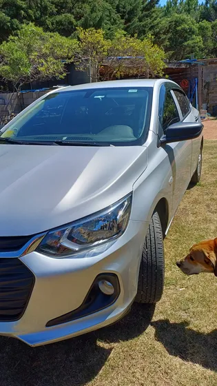 Chevrolet Onix Plus 1.2 Ls