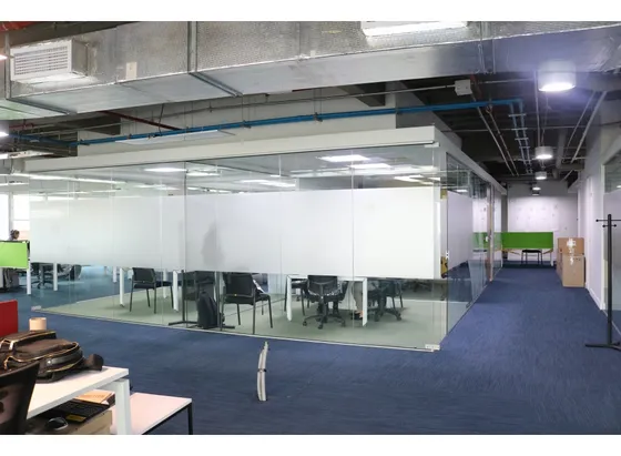 Oficina De 1.160 M2 En Arriendo, Av. El Dorado