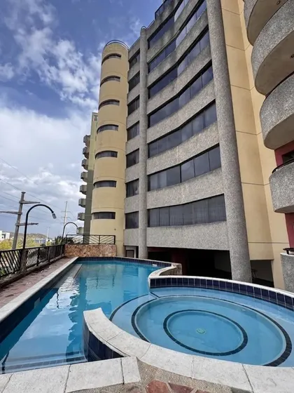 Amplio Apartamento En Venta En Lechería: Espacio, Confort Y Estilo De Vida Exclusivo-c.r Valle Canal