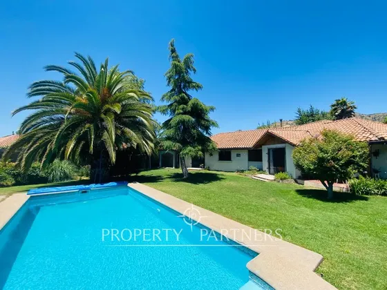 Santa Cruz, Casa De Campo Con Buen Terreno