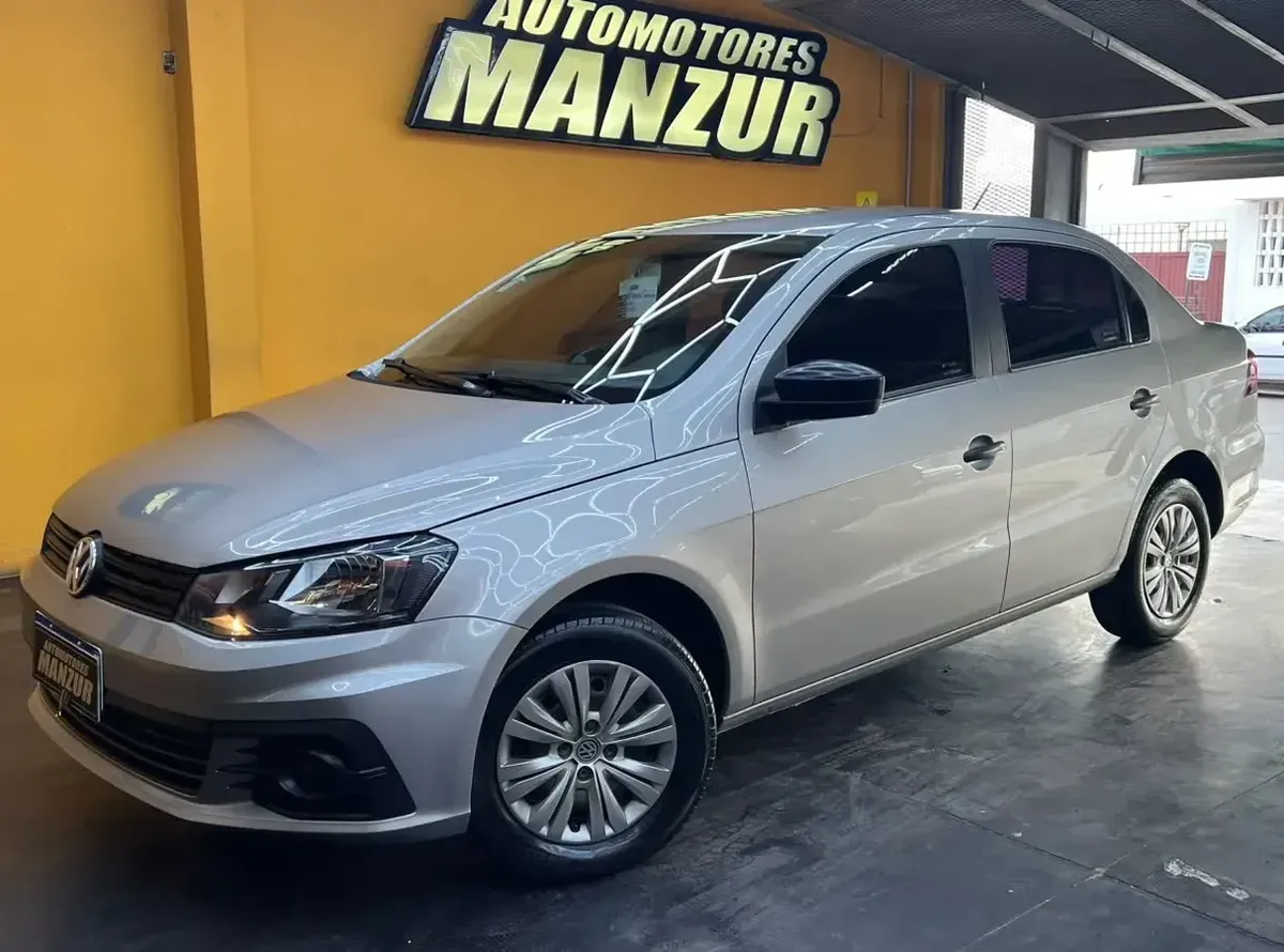 Volkswagen Voyage 1.6 Trendline 101cv