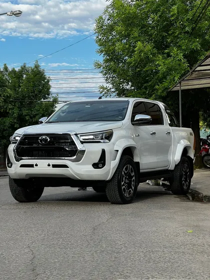 Toyota Hilux Pick-up 2.8 Cd Srx 204cv 4x4 At
