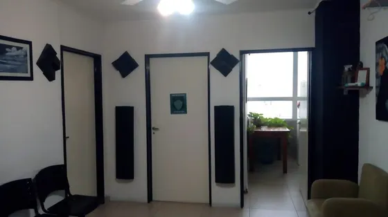 Piso De 137m2 C/7 Oficinas Y Recepción