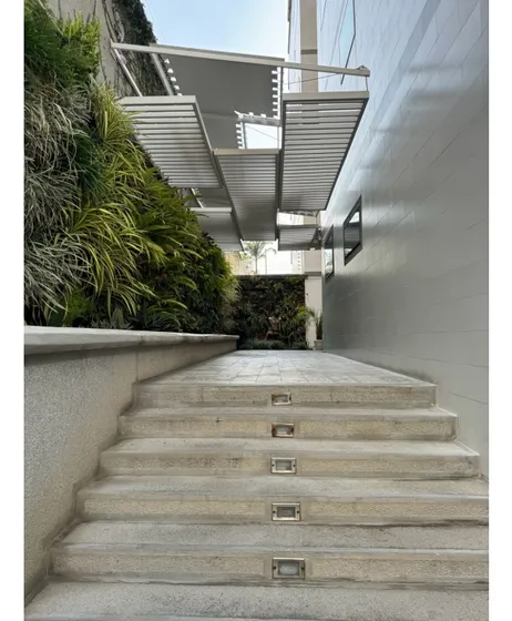 Vendo Apartamento 139m2 Lomas De Las Mercedes 0879
