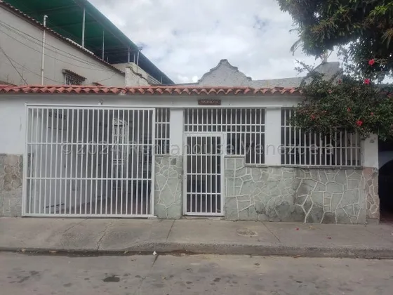 Leandro Manzano Local Comercial En Venta,los Rosales Mls #25-11285 As