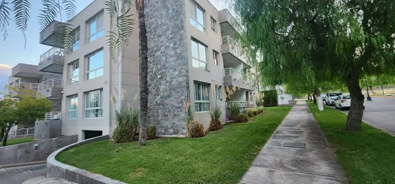  Fabuloso Departamento En Ayres De Dalvian  ¡lujo, Seguridad Y Comodidad En Un Solo Lugar! Apta Credito Hipotecario