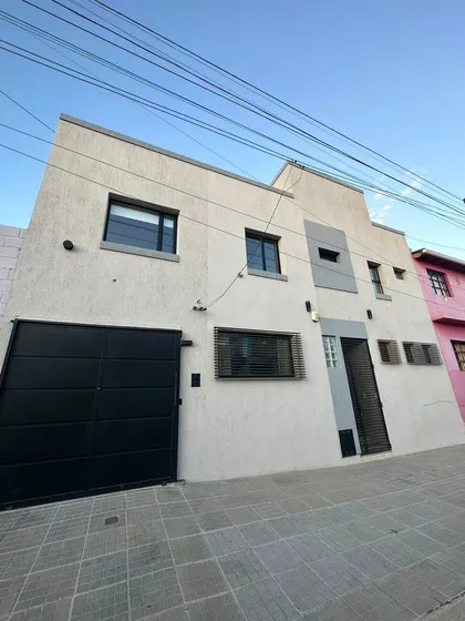 Casa 3 Dormitorios Barrio Pueyrredon