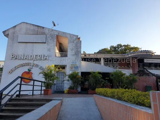 Leandro Manzano Local Comercial En Venta,urb Miranda Mls #25-12930 As