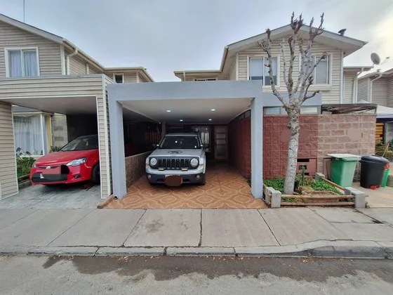 Casa En Venta De 3d 3b En Condominio  (96782)