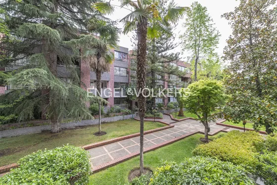 Departamento En Condominio En Tomás Moro