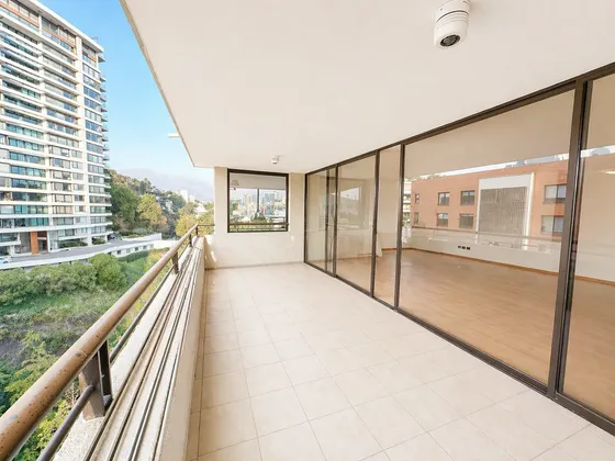 Depto Nororiente Con Terraza Y Vista | 4d 3b 2e