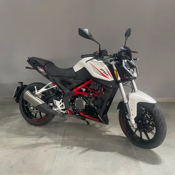 Benelli 251s 2024 Usada - Excelente Estado- No Cf No Voge