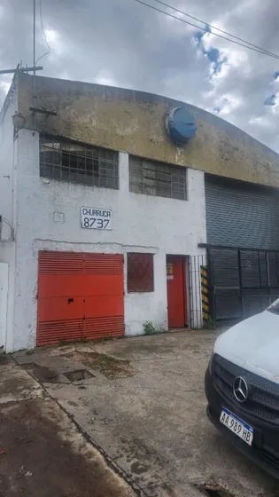 Galpón Salida A 2 Calles - 952m2 Cubiertos - Industrial Baja Densidad