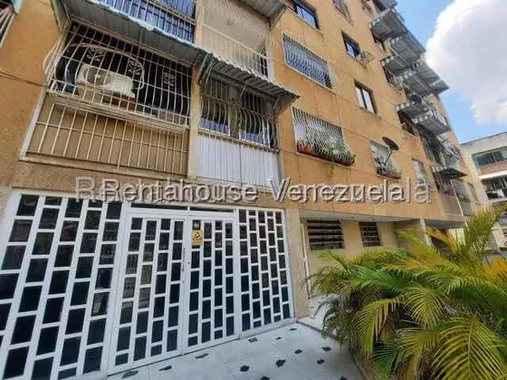 Ab. Apartamento En Alquiler En El Marques Msl #25-22885