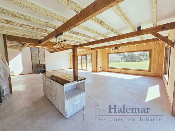 Arriendo Amplia Casa Nueva 4d/4b En Puerto Varas