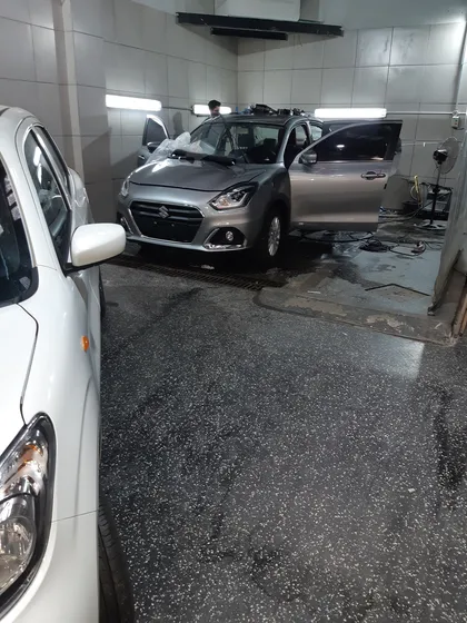 Suzuki Dzire 1.2 Glx 4p
