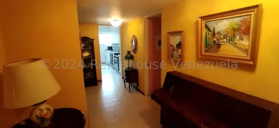 Venta De Excelente Apartamento En Terrazas Del Ávila Mls #24-29063