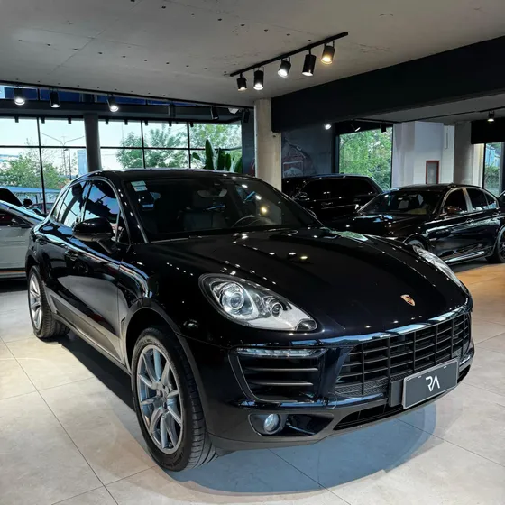 Porsche Macan 2.0 252cv
