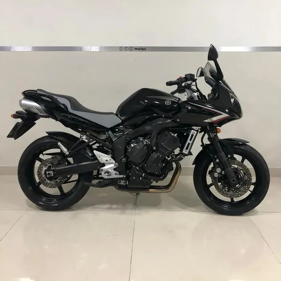 Yamaha Fazer 600 Usado 2010 Permutas Financio No Kawa Honda