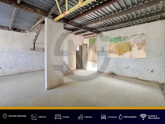 Smm 251-2-1 Moderno Townhouse En Obra Gris: ¡crea El Hogar De Tus Sueños En Carrizal Con Flexibilidad De Pago!