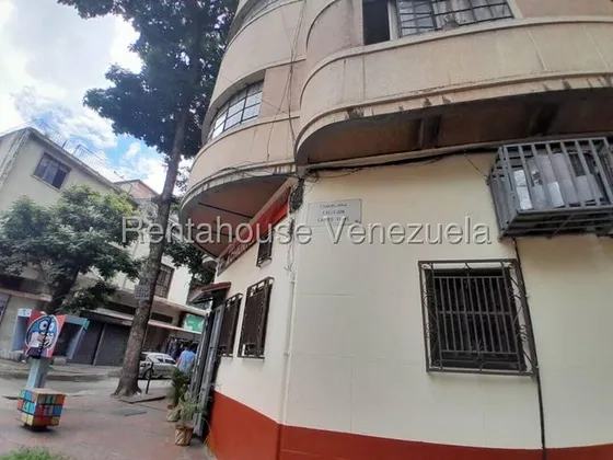 Apartamento En Alquiler Piso Bajo Parroquia La Candelaria Cerca Del  Sambil  Fanny Calderon Rentahouse 