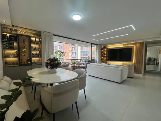 Apartamento En Venta, El Poblado