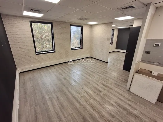 Arriendo Oficina 186 M2. Tradicional Edificio Providencia