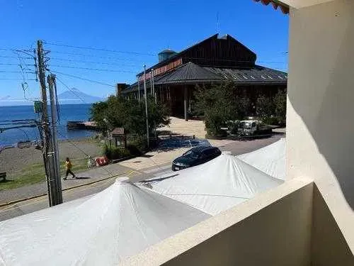 Frente Al Teatro Del Lago / Casa /restaurante (171795)