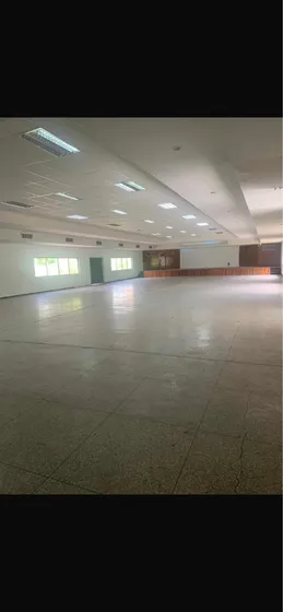 En Alquiler Salón 520 Mtrs Para Eventos Escuelas