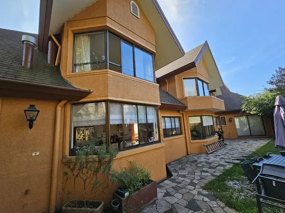 Preciosa Casa En Lomas De San Andrés, Concepción.