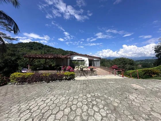 Finca En Venta, La Pintada, Antioquia