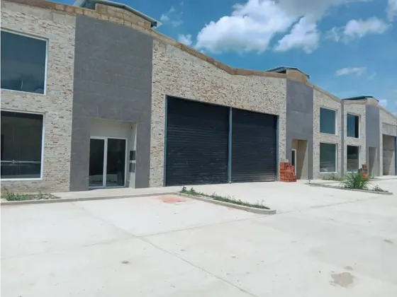 Pre-venta De Galpones Con Financiamiento En San Diego Tcl G 6674488