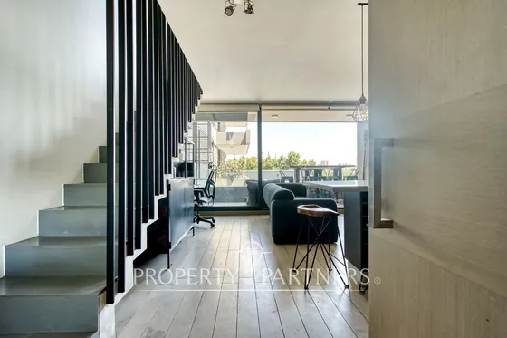 ¡gran Oportunidad! Amplio Y Moderno Duplex A Pasos...
