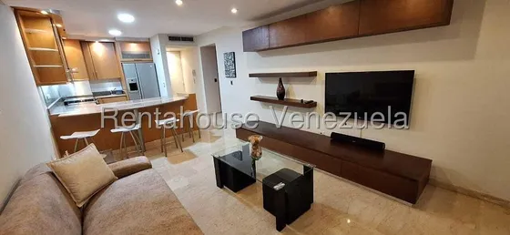Excelente Oportunidad De Alquiler En Una De Las Urbanizaciones Mas Exclusivas Como Campo Alegre, Este Inmueble Posee Dos Cómodas Habitaciones La Principal Con Baño Y Estudio 