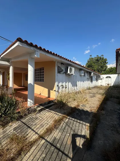 Casa En Venta, Urbanización Fundación Mendoza