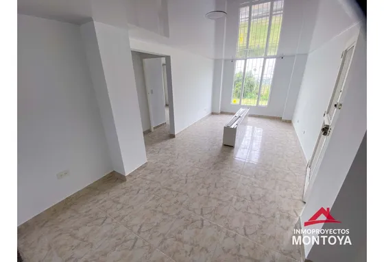 Apartamento Remodelado En Ciudad Jardín, Pereira