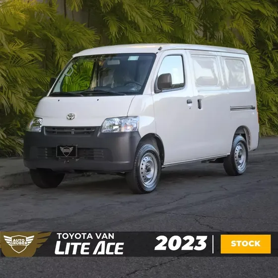 Toyota Lite Ace Cargo