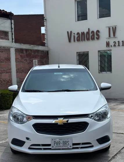 Chevrolet Aveo 1.5 Ls Mt