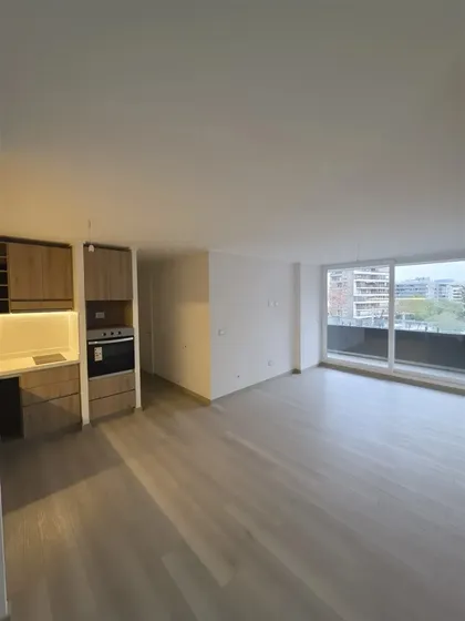 Departamento En Arriendo De 2 Dorm. En Las Condes