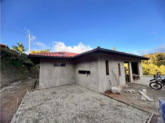 Casa Finca En Construcción En Venta El Carmen De Viboral