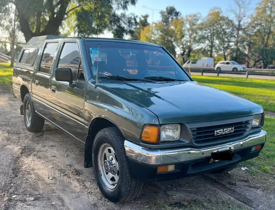 Isuzu Pick Up 2.8 Turbo Aa D/c 4x4
