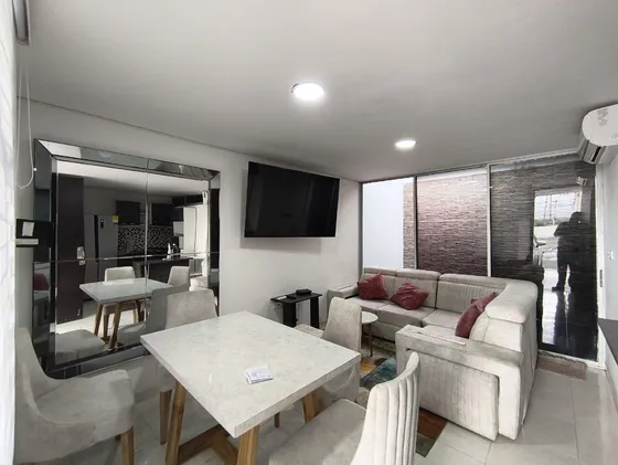 Casa En Arriendo En Via Bocono. Cod A30908