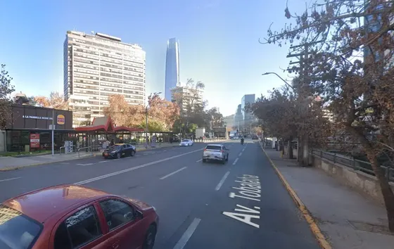 (loc) Local Comercial A Pasos De Metro Tobalaba
