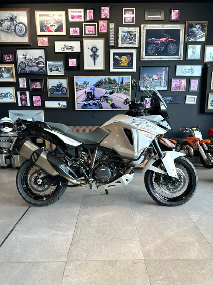 Ktm 1290 Super Adventure T