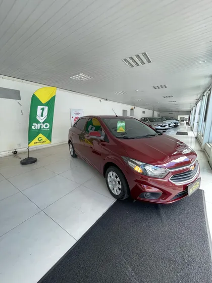 Chevrolet Onix 1.0 Lt 5p