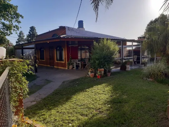 Casa Quinta Más Departamento En Susana