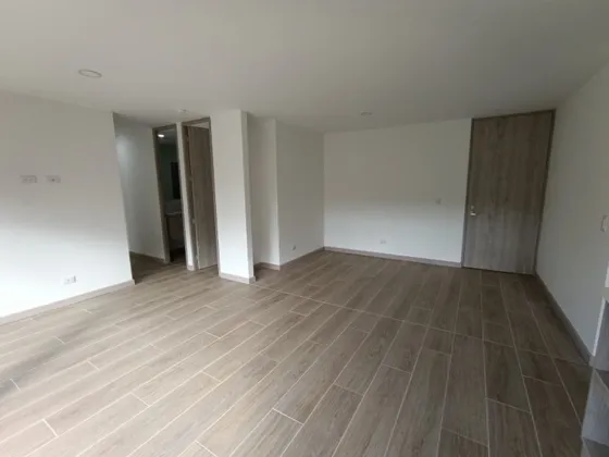  Apartamento En Arriendo Ubicado En El Retiro Sector La Maria (27267).